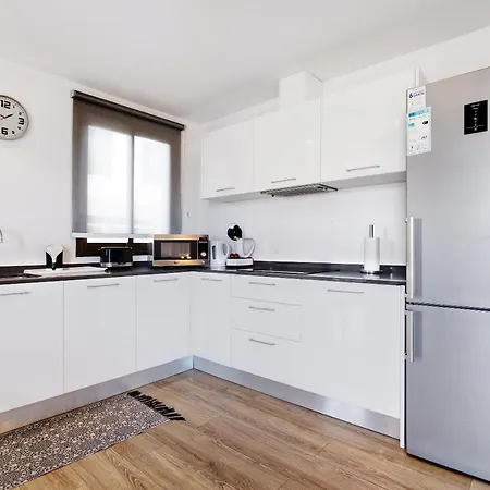 Hubara Apartment *